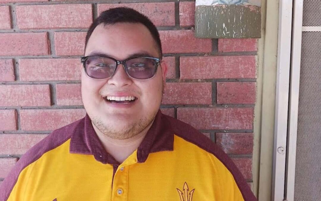 A love of computers inspires Yuma native to pursue a degree in information technology